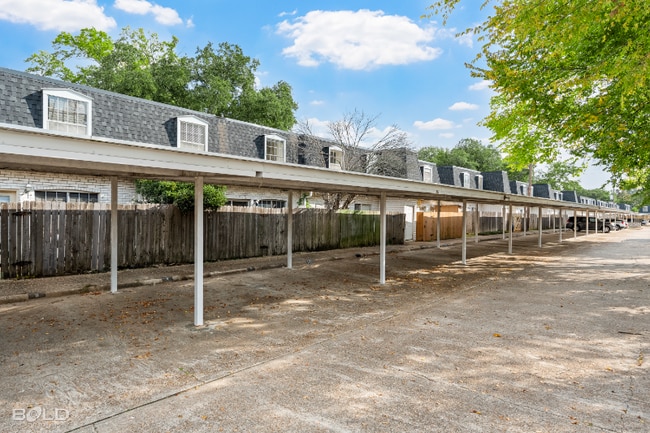 3730 Fairfield Ave in Shreveport, LA - Building Photo - Building Photo