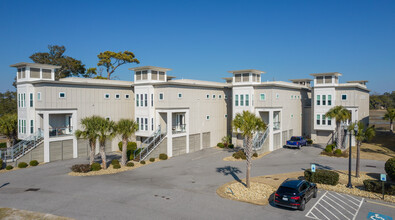 The Vues on 48th in North Myrtle Beach, SC - Building Photo - Building Photo