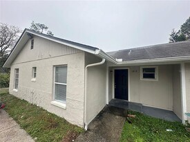 1812 Bonneville Dr in Orlando, FL - Building Photo