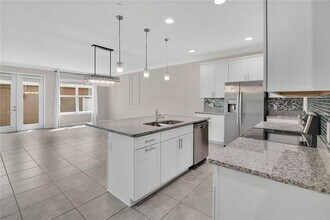 10316 Spring Arbor Ln in Winter Garden, FL - Building Photo - Building Photo