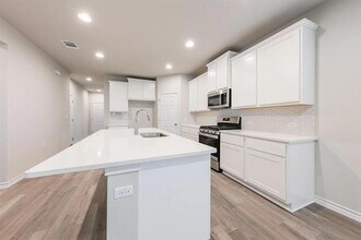 1606 Jacey Way in Austin, TX - Building Photo - Building Photo