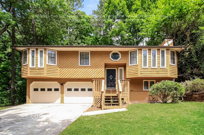 property at 2784 Varlet Ct SW