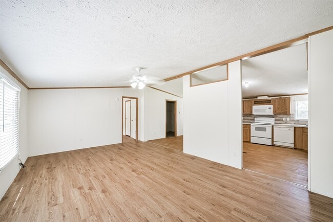 property at 33205 Wedgewood Dr