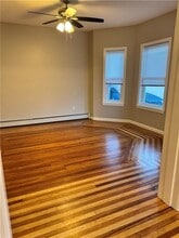 19 Maryland Ave in Pawtucket, RI - Foto de edificio - Building Photo