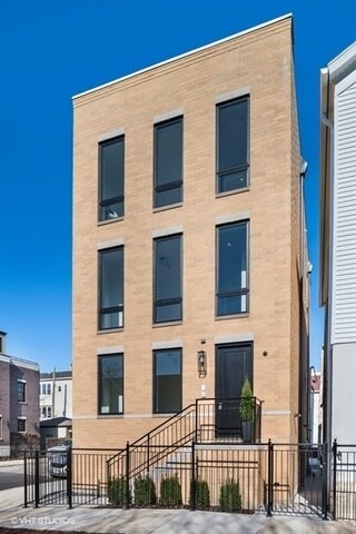 property at 1244 W Huron St