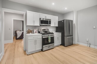 710 E State St in Ithaca, NY - Building Photo - Building Photo