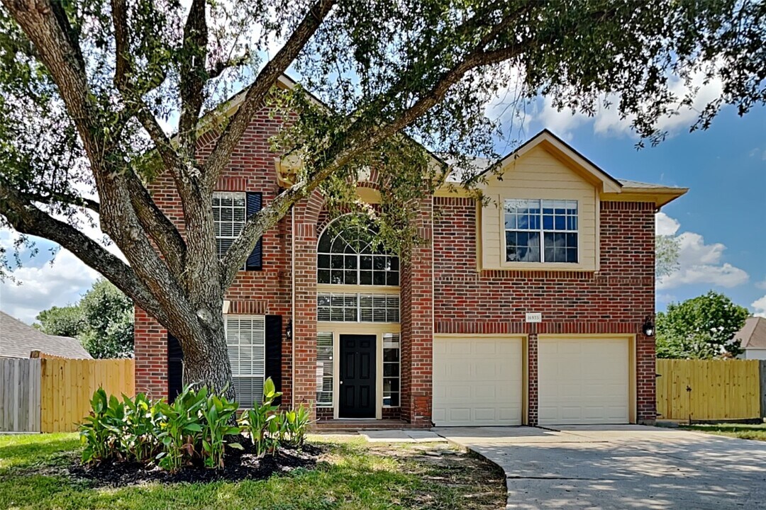 16935 Valley Palms Dr in Spring, TX - Building Photo