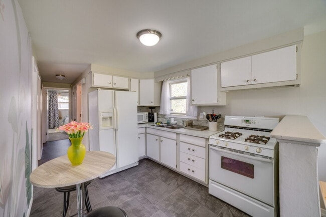 544 E 92nd Pl in Chicago, IL - Building Photo - Building Photo