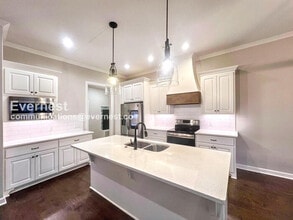 613 Creekside Cove in Bryant, AR - Building Photo - Building Photo