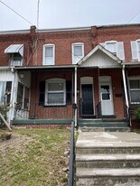229 E 13th St in Chester, PA - Building Photo