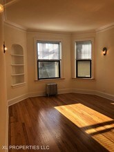 5549 N Lakewood Ave-Unit -APT 2B in Chicago, IL - Building Photo - Building Photo
