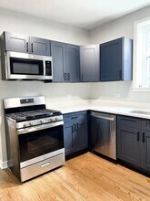 2908 N Talman Ave in Chicago, IL - Foto de edificio - Building Photo