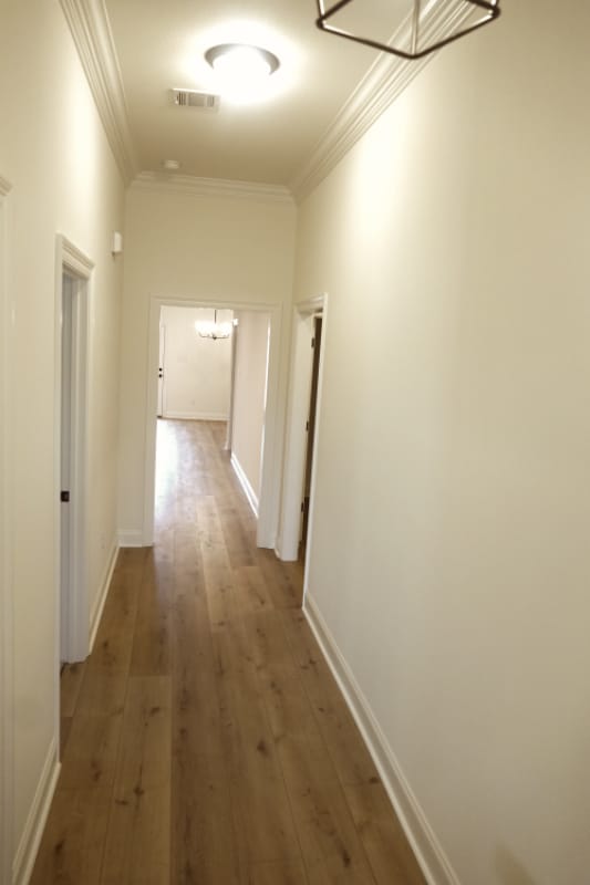 102 Fearless Ave in Youngsville, LA - Foto de edificio - Building Photo