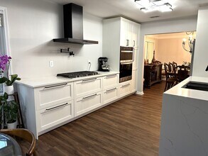 8506 Forest Shadow Cir in Cornelius, NC - Building Photo - Building Photo