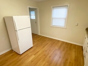 1101 W Rosecrans St in Wausau, WI - Building Photo - Building Photo