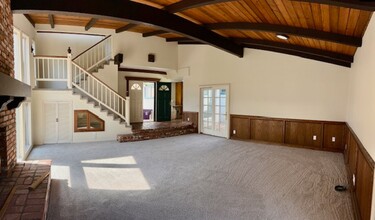 4722 Whitewood Ave in Long Beach, CA - Building Photo - Building Photo