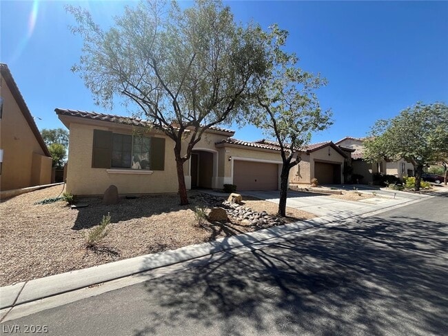 7521 Port Orchard Ave in Las Vegas, NV - Building Photo - Building Photo