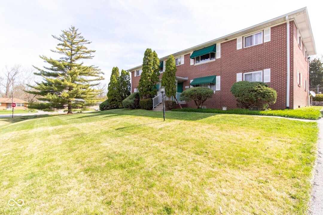 4849 N Bolton Ave in Indianapolis, IN - Building Photo