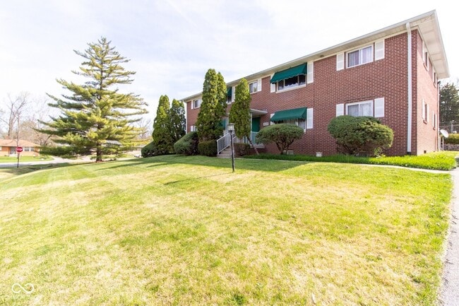 property at 4849 N Bolton Ave