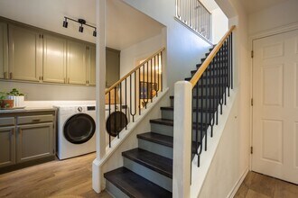 133 W 3rd Ave in Chico, CA - Building Photo - Building Photo