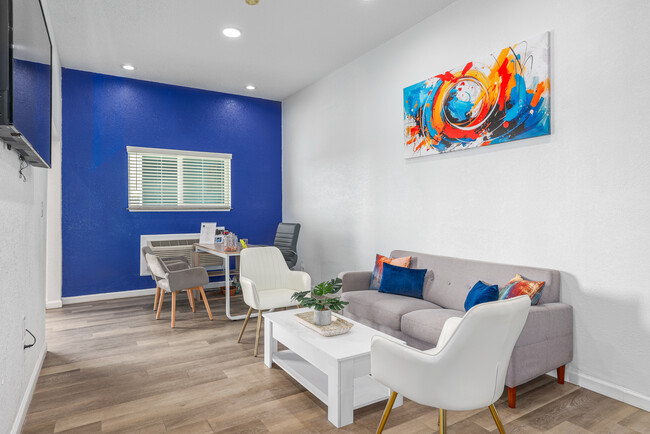 Altitude 405 in Oklahoma City, OK - Building Photo - Lobby