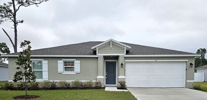 27 Freeland Ln in Palm Coast, FL - Building Photo