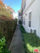 312 S Reeves Dr in Beverly Hills, CA - Building Photo - Building Photo