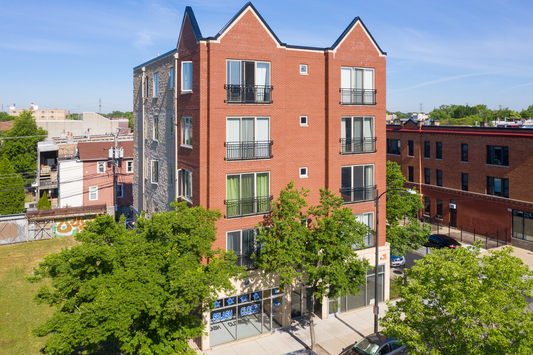 900 S Western Ave in Chicago, IL - Foto de edificio