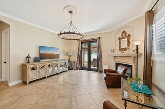 2221 Bahia Vista St in Sarasota, FL - Building Photo - Building Photo