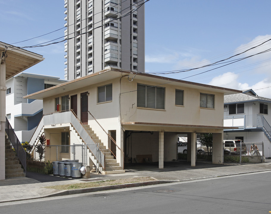 772 Paani St in Honolulu, HI - Building Photo