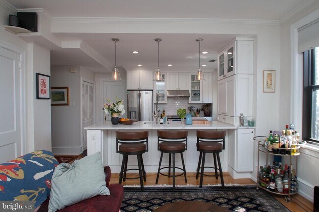 250 S 17th St-Unit -1401 in Philadelphia, PA - Foto de edificio - Building Photo