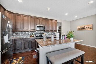 15609 E Broncos Pl in Englewood, CO - Building Photo - Building Photo