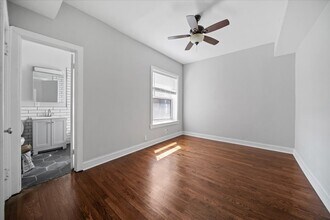 6635 S Ellis Ave, Unit 3N in Chicago, IL - Foto de edificio - Building Photo