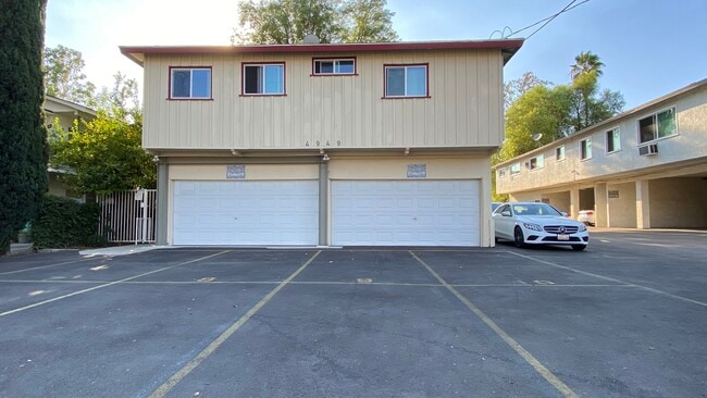 4949 Coldwater Canyon Ave, Unit 1