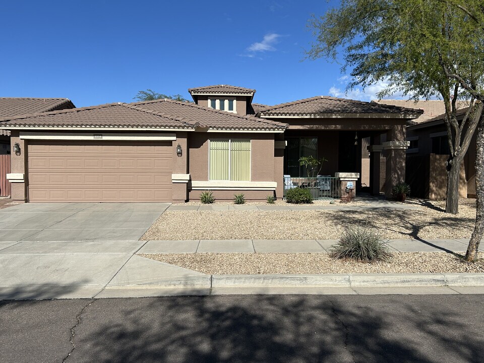 3314 W Leisure Ln in Phoenix, AZ - Foto de edificio