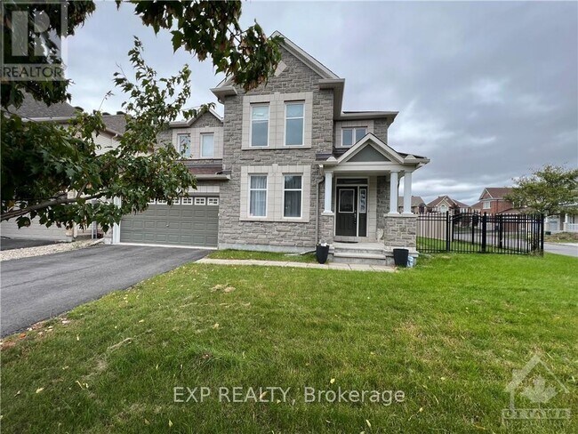 541 Caracole Way in Ottawa, ON - Building Photo - Building Photo