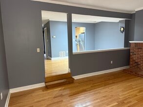 129 Farmington Chase Crescent in Farmington, CT - Building Photo - Building Photo