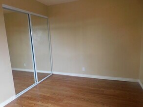 175 Avenida Descanso, Unit 206 in Oceanside, CA - Foto de edificio - Building Photo