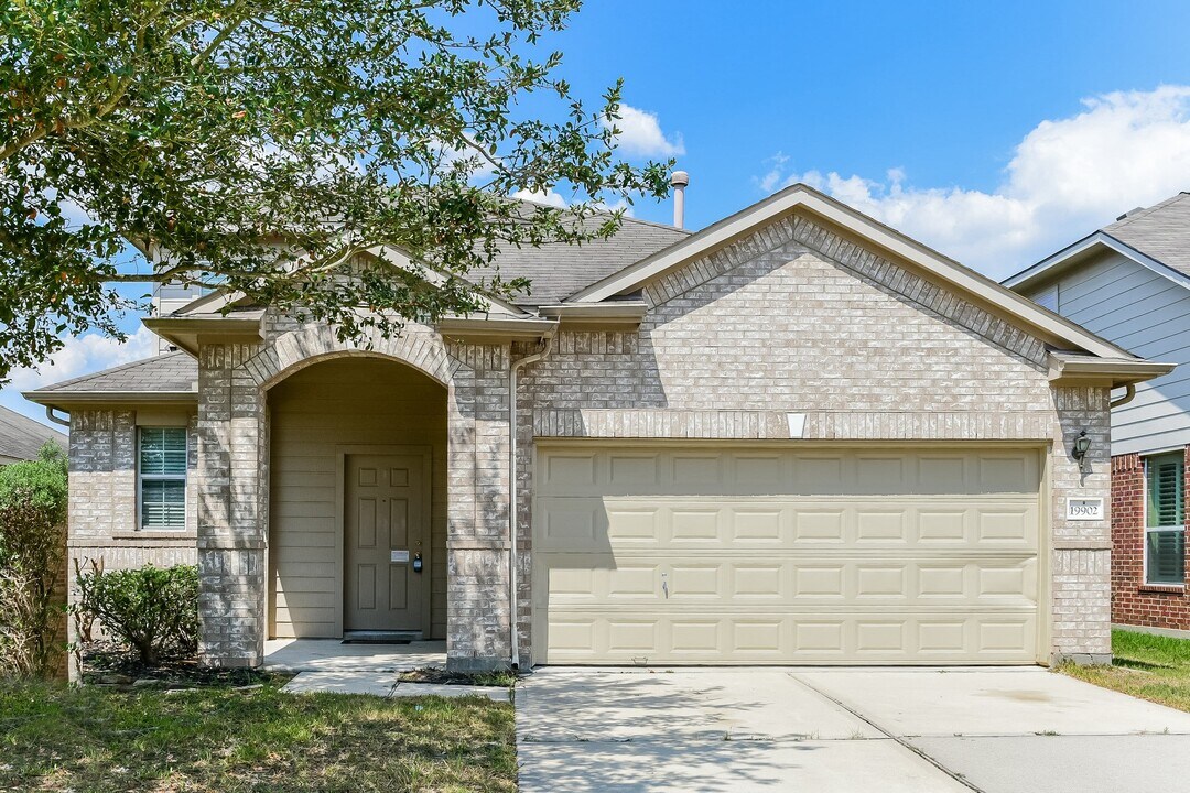 19902 Owens Trace Ln in Katy, TX - Foto de edificio