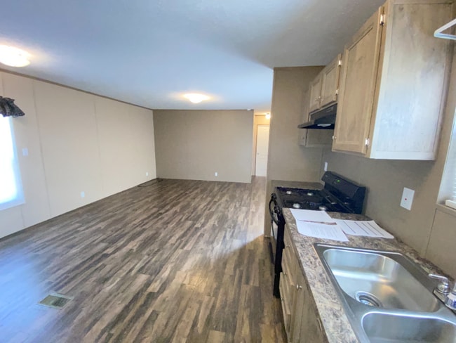 property at 225 W Fambrough St