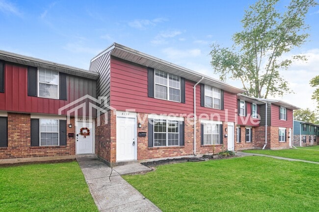 8197 Mt Carmel St in Huber Heights, OH - Building Photo - Building Photo