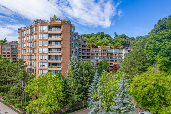 Governor's Hill II in Toronto, ON - Building Photo - Building Photo