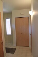 1308 N Brooklane St in Ellensburg, WA - Building Photo - Building Photo