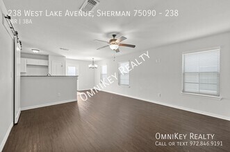 238 W Lake Ave in Sherman, TX - Building Photo - Building Photo