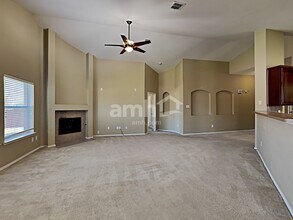 1415 Spinnaker Way in Wylie, TX - Foto de edificio - Building Photo