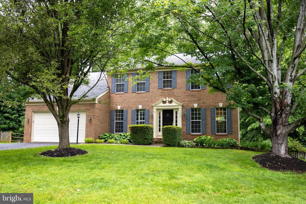 13076 Dove Tree Ct in Manassas, VA - Building Photo