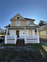 301 Weaver St in Rochester, NY - Building Photo