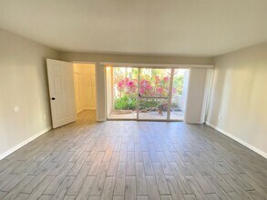 608 Orange Dr in Altamonte Springs, FL - Building Photo - Building Photo