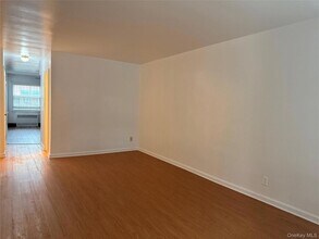 25-30 78th St in Queens, NY - Building Photo - Building Photo