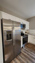 435 Elm St NW in Atlanta, GA - Building Photo - Building Photo